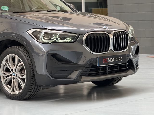 BMW X1 sDrive18i AT7 ADVANTAGE