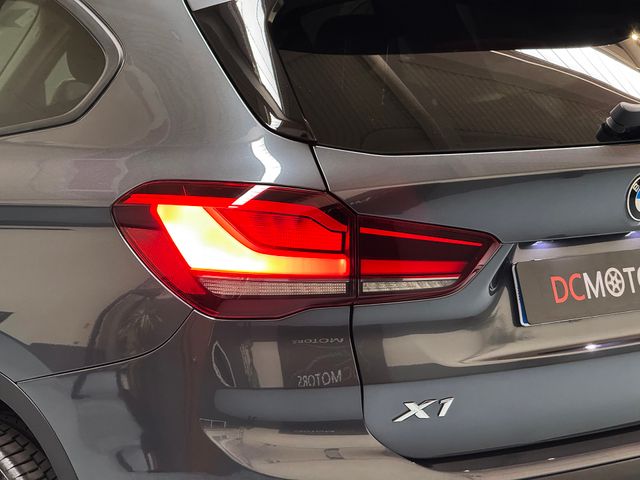 BMW X1 sDrive18i AT7 ADVANTAGE