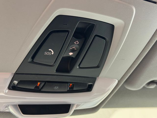 BMW X1 sDrive18i AT7 ADVANTAGE