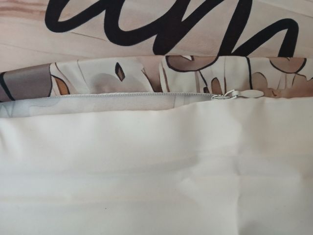 4 Fronhas Almofada - Bege e Branco