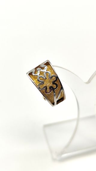 Pendientes dama bicolor oro 18kt motivo floral