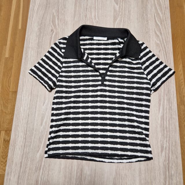 Camiseta Zara rayas b/n M