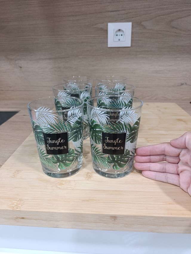 Vasos cristal - Decoración hojas