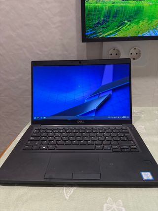 Dell Latitude 7390 - i7, 512GB, 8GB