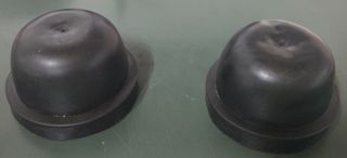 2 Tappi antipolvere neri