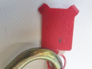 VW - Argola / Gancho de reboque de roscar original