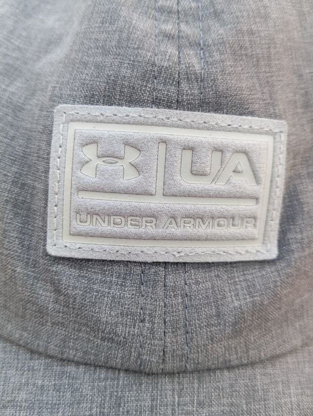 Gorra Under Armour Gris - Talla Única