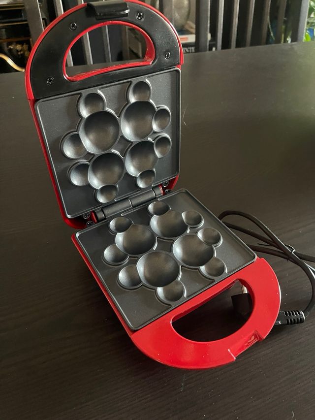 Cake pop Mickey Mouse Disney tipo sandwichera