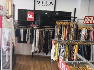 Mobiliario tienda: Baldas y columnas