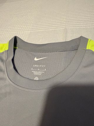 Camiseta Nike Dri-FIT M Gris-Amarilla