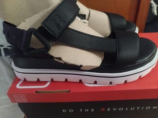 Sandalias Cuña negras talla 39 Rieker 