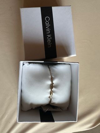 Pulsera Calvin Klein - Dorada