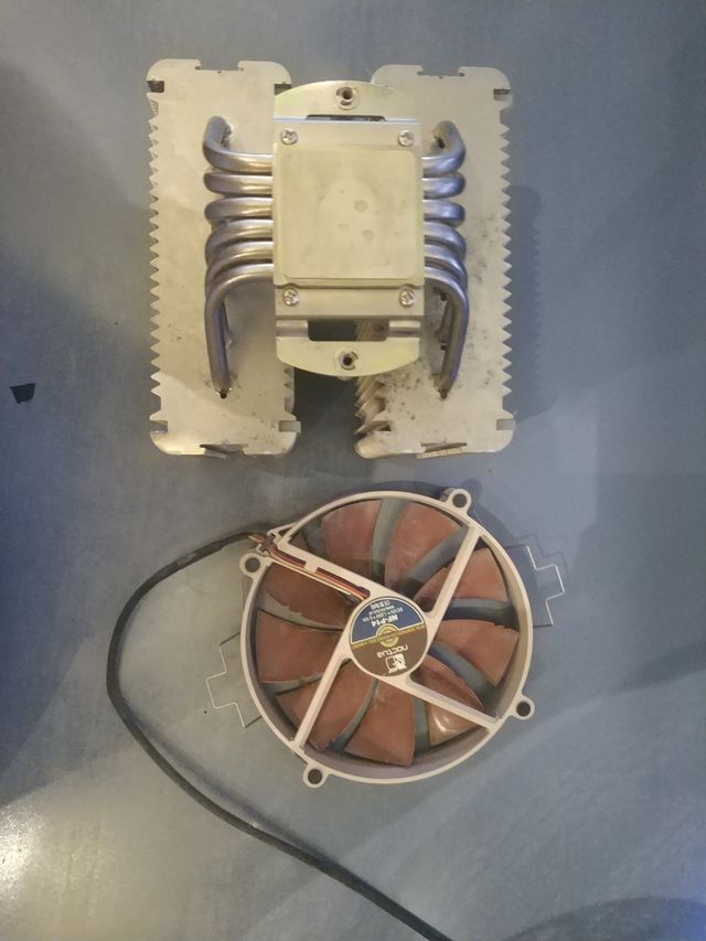 Noctua NH-D14: dissipatore di calore + ventola