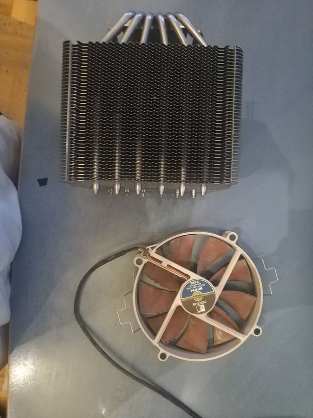 Noctua NH-D14: dissipatore di calore + ventola