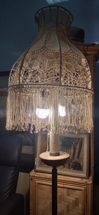 Lámpara pie vintage - macramé