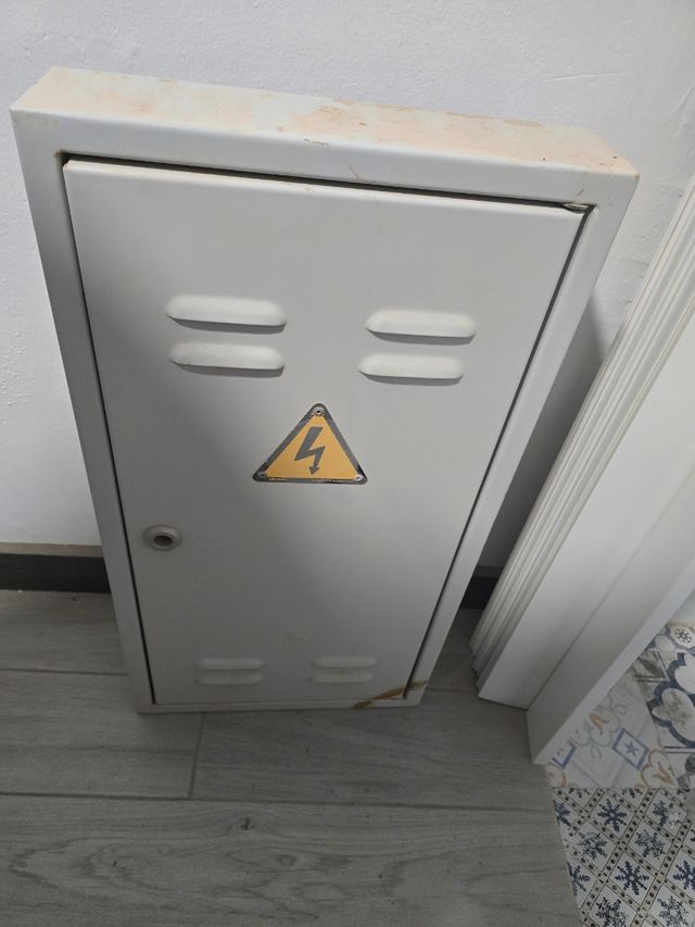 Tapa de contador electricidad