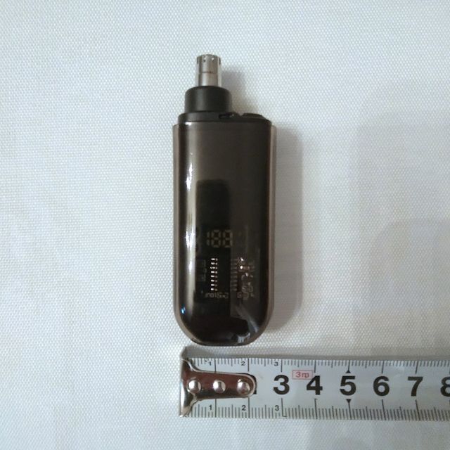 Rifinitore per naso e orecchie ricaricabile