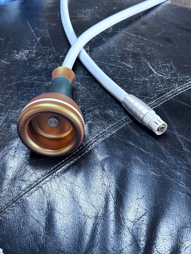 Maquina de Acupuntura