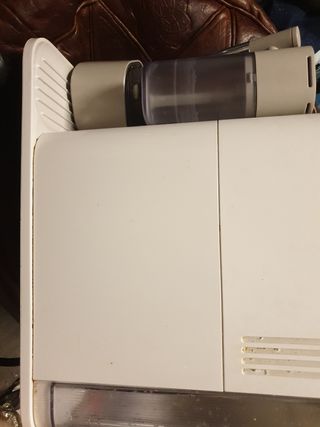 Cafetera Nespresso DeLonghi Lattissima One