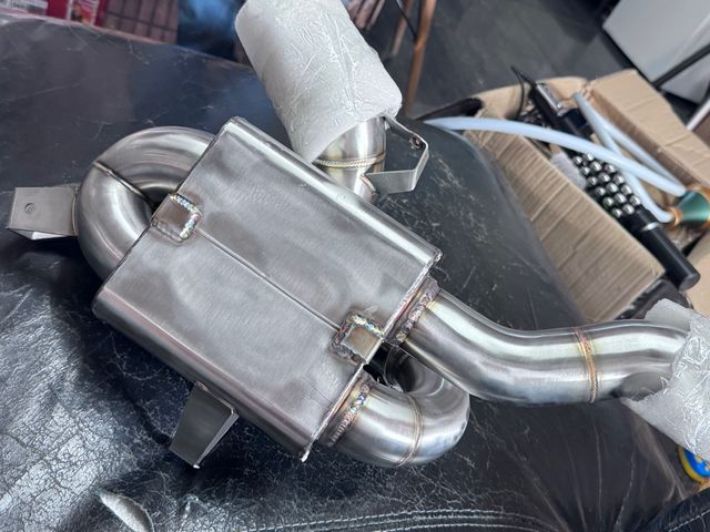 Escape em Aço Inoxidável