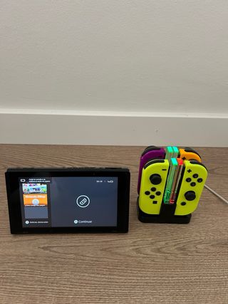 Nintendo Switch + 4 mandos
