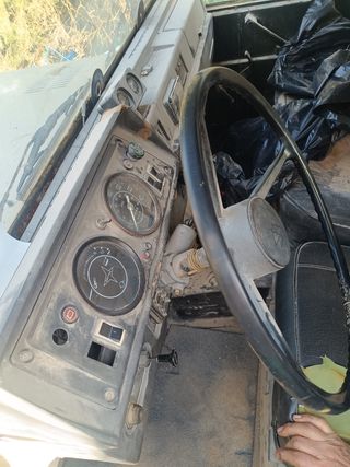 Land Rover 88 