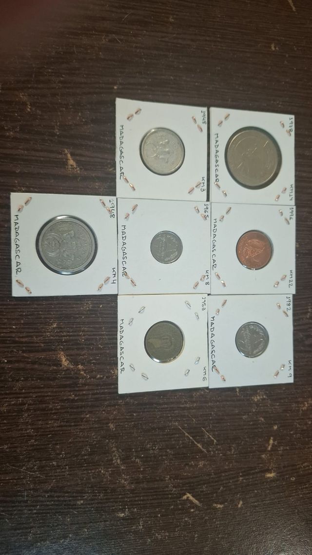 Monedas Madagascar 7