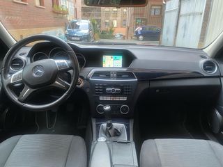 Mercedes-Benz Clase C 2012