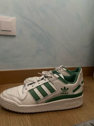 Zapatillas Adidas - Blancas y Verdes
