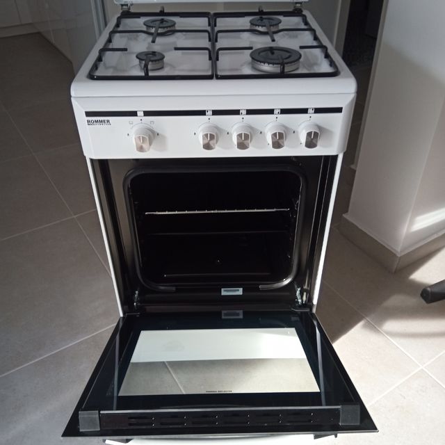 Cocina gas Rommer - Nueva