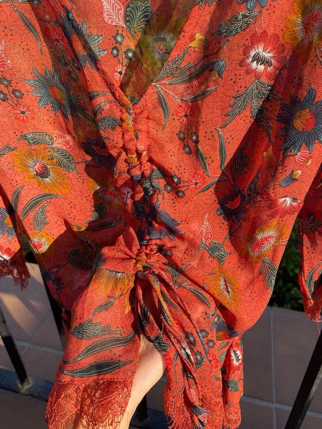 Blusa floral Molly Bracken XS