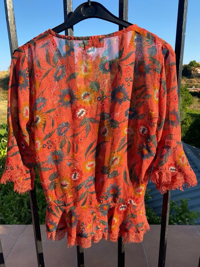 Blusa floral Molly Bracken XS