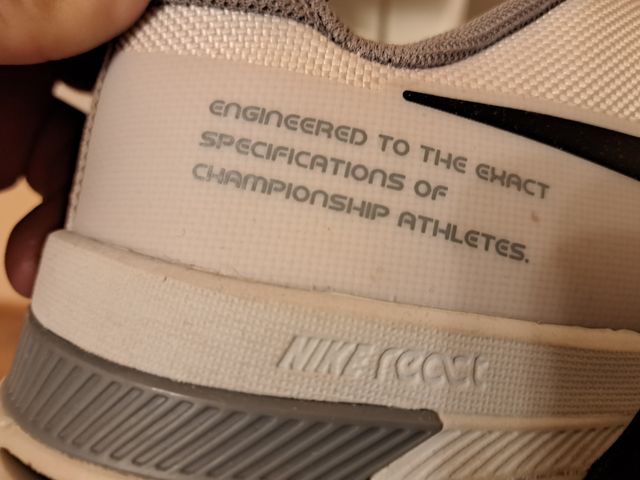 SCARPE DA GINNASTICA DA UOMO NIKE METCON 8 (US 10,5 EUR 44,5)