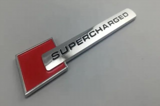 EMBLEMA ROJO SUPERCHARGED AUDI RANGE ROVER