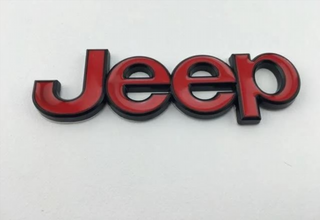 EMBLEMA TRASERO JEEP LOGO ROJO