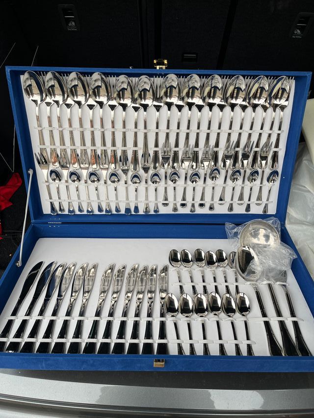 Cubertería 75 piezas - Acero Inoxidable