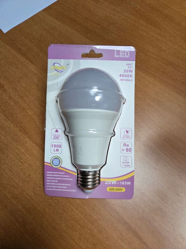 Lampadina LED 20W A80T E27 4000K