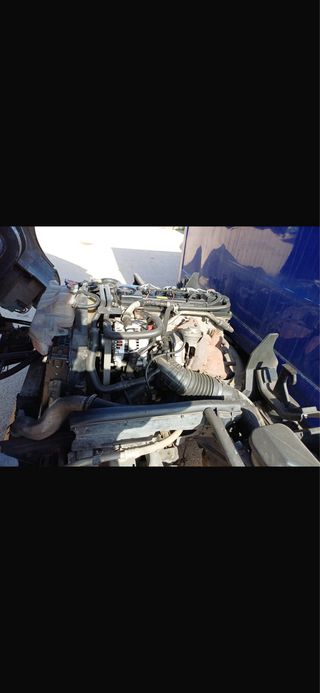 Renault Macyty 2012 con plataforma 
