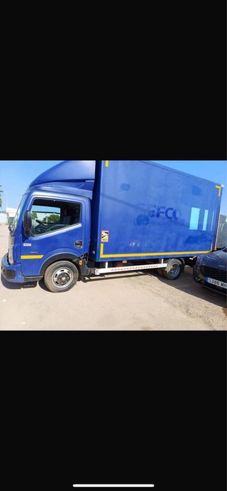 Renault Macyty 2012 con plataforma 