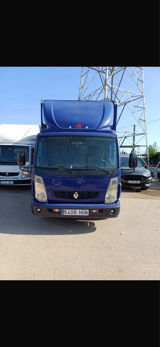 Renault Macyty 2012 con plataforma 