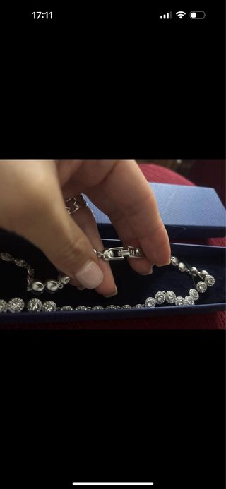 Conjunto Swarovski plata - Collar, pulsera y pendi
