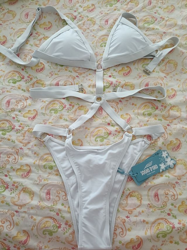 Bañador blanco estilo halter