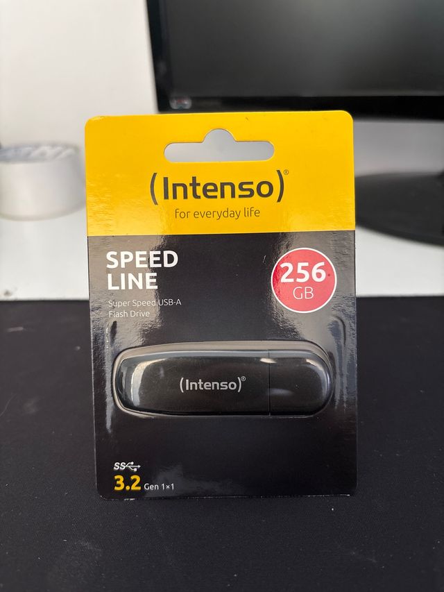 PenDrive Intenso 256GB USB 3.2 - Novo