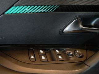 Peugeot 2008 Allure Pack Puretech 130 S&S EAT8