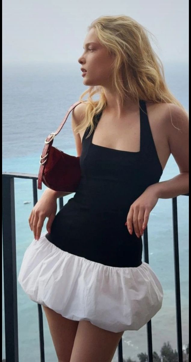 Vestido Bershka blanco y negro