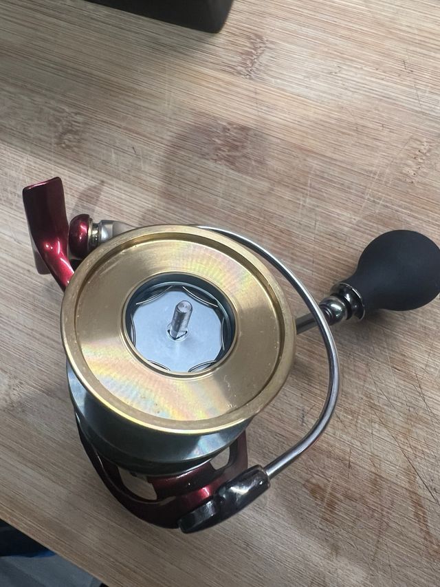 Carrete Spinning Daiwa Reverly MQ HD 5000D-CXH