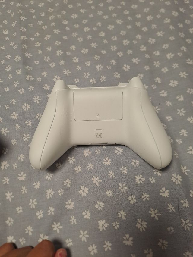 Mando Xbox blanco