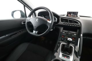 Peugeot 3008 1.6 Blue-HDi Allure