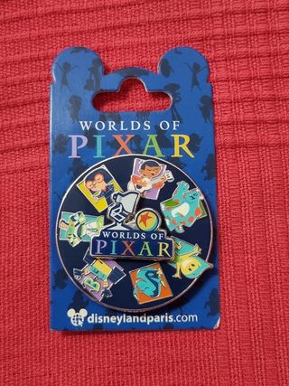 Pin Disneyland Pixar Worlds Spinner 
