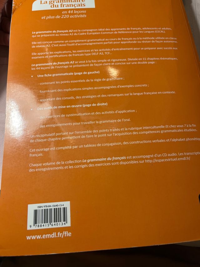 La grammaire du français A2 en 44 leçons et plu...